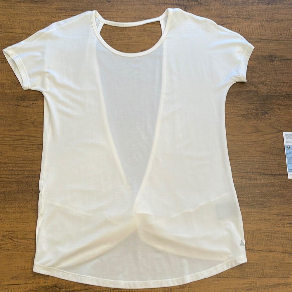 Balance Athletica The Prosper Tee- Medium